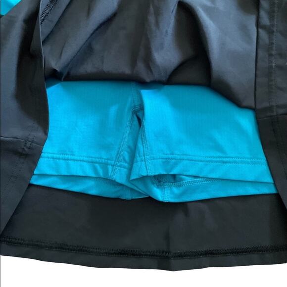 Adidas Black Turquoise Pleated Climate Tennis Skirt size size medium - Picture 4 of 8